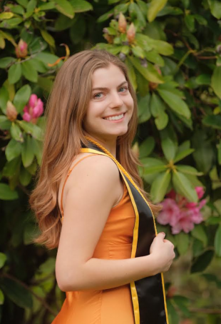 Mia Babasyan BA '22