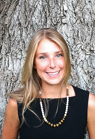 Elizabeth Bennett, Joseph M. Ha Associate Professor of International Affairs and Director of Political Economy