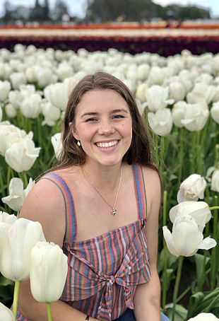 Sydney Cross BA '21