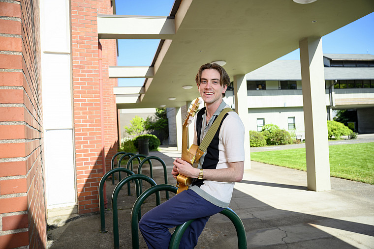 Peter Smith BA '24