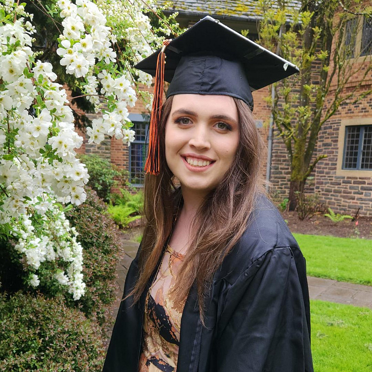 Isabella Met BA '23