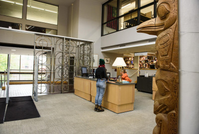 Watzek Library