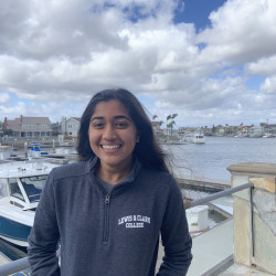 Ishani Hansji '25