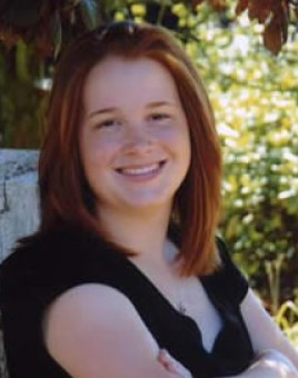 Julie Robertson '09