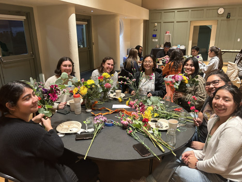 Student and alumni bouquet making