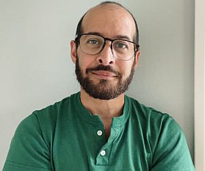 photo of poet Anis Mojgani
