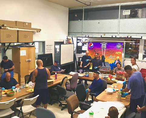 The Nutrition INSIDE team works directly with kitchen staff at correctional facilities to supply nutritious food to adults in custody.