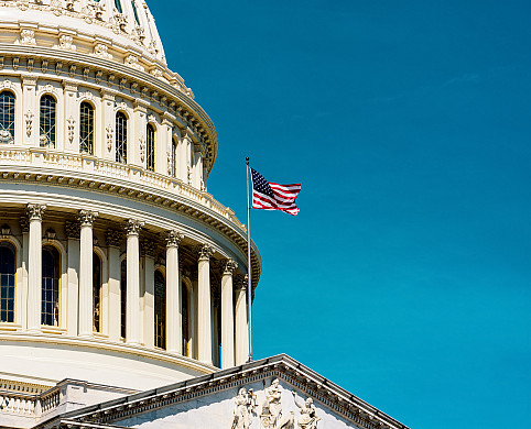 The United States, Capitol Dome background in retro style