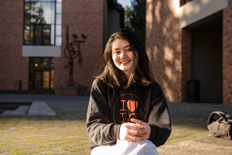 Emma Bossen-Wong '20