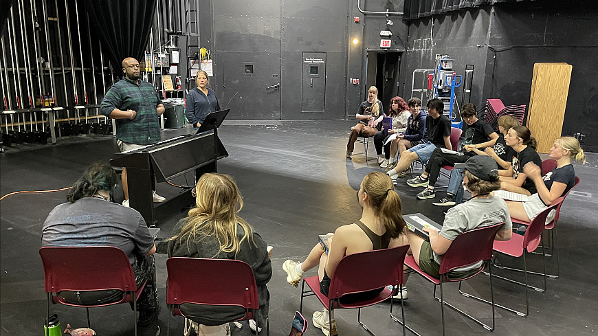 You will attend workshops and masterclasses taught by professionals.