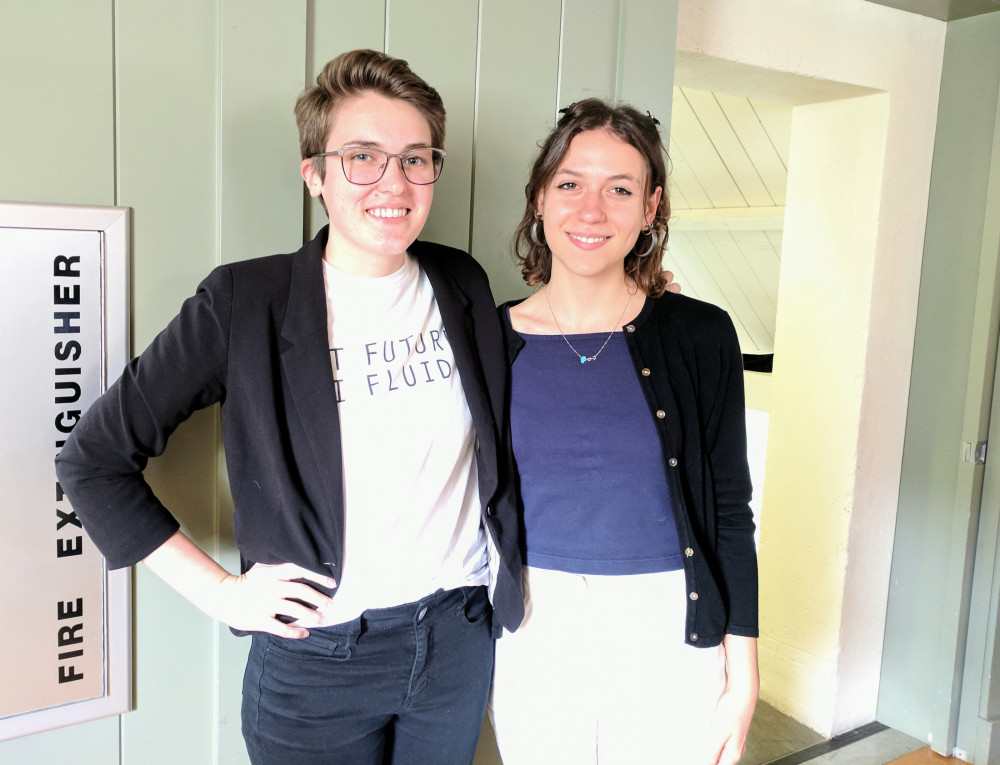 2018 award winners, Mikay Parsons and Eva Gellman