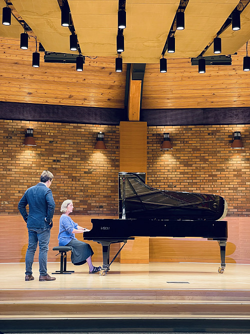 Susan DeWitt Smith plays the Fazioli piano